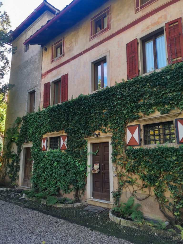 cantina barone a Prato nel paese di segonzano in Valle di Cembra