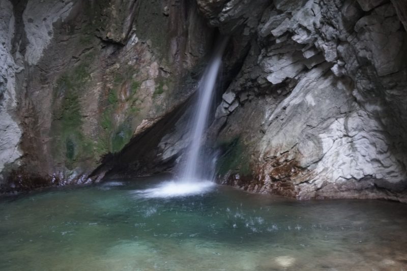 LA cascata del gorg d'abiss in valle di ledro