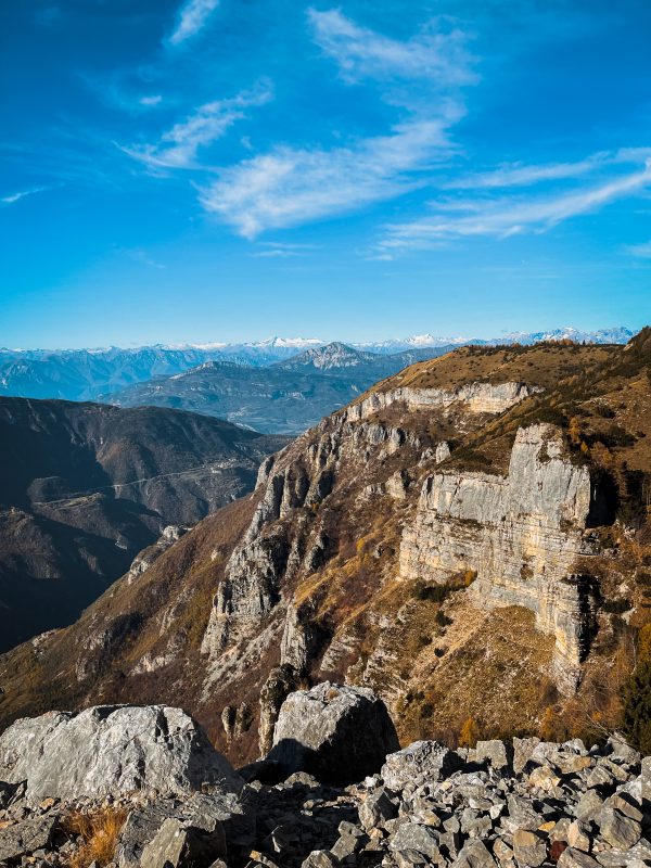 panorama verso Adamello e Brenta