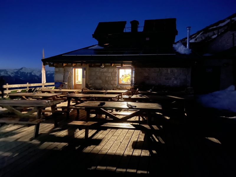 Rifugio Marchetti allo Stivo By night