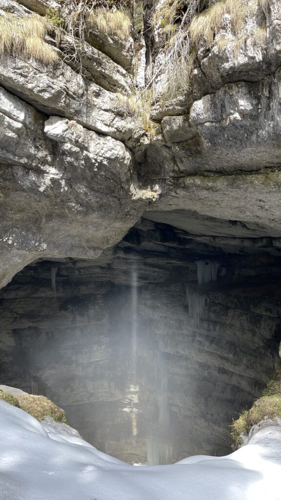 Riflessi di luce caverna del Sieson