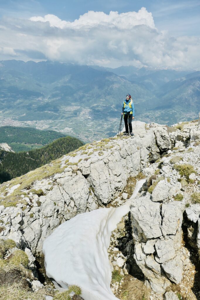 Escursione verso Cima Caldiera con panorama sulla Valsugana