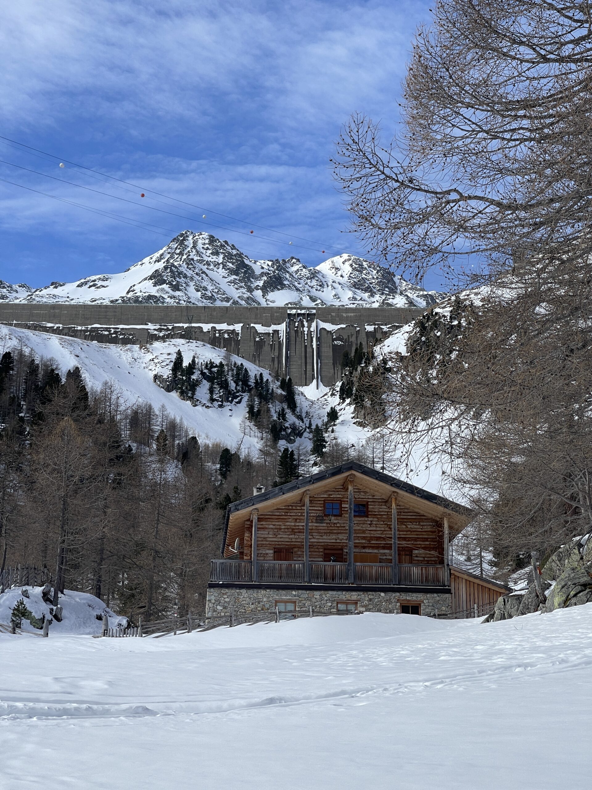 La diga Quaira e la malga Pracupola 1970 metri