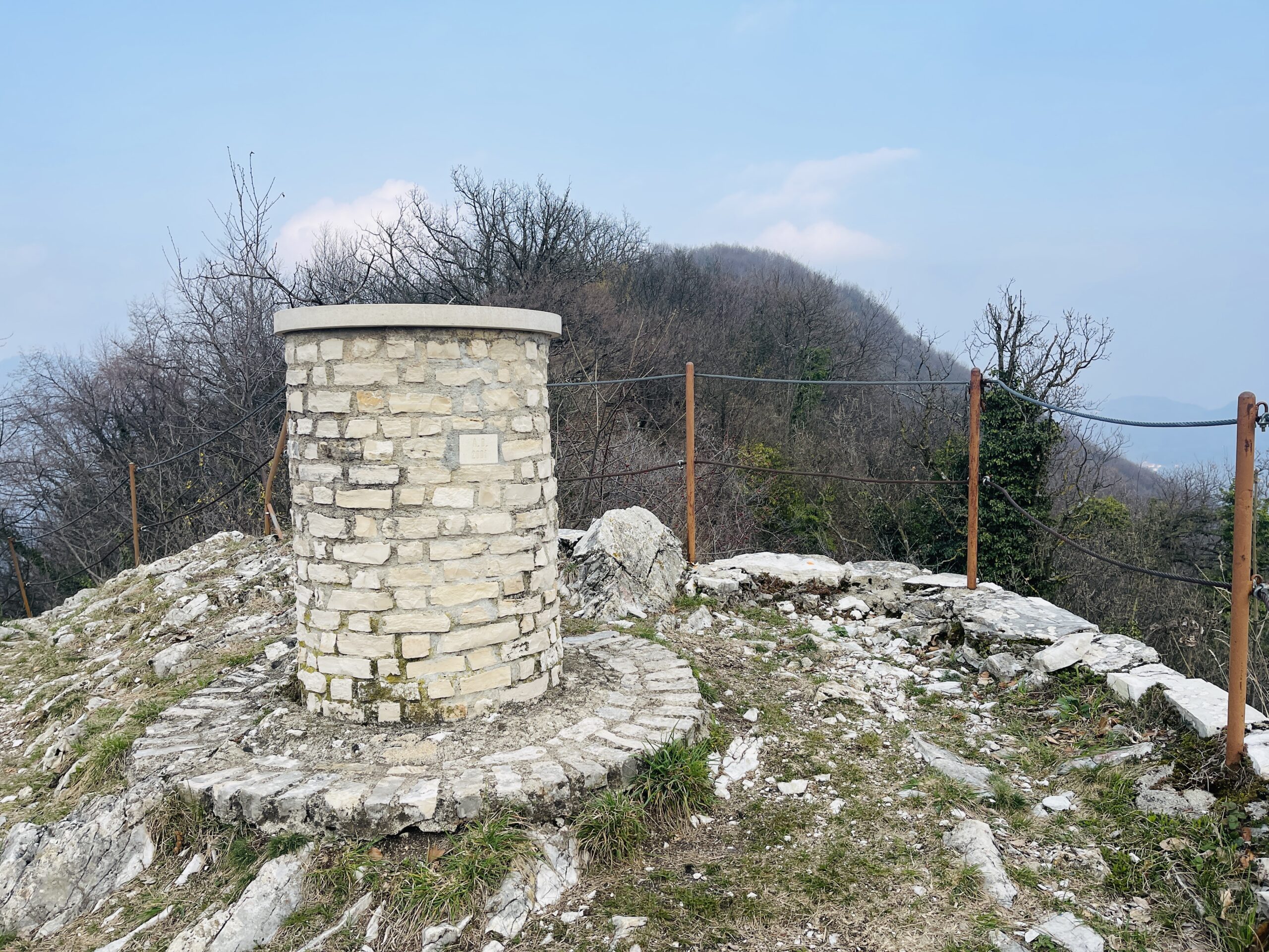 Punto osservatorio, panoramica su tutte le cime circostanti