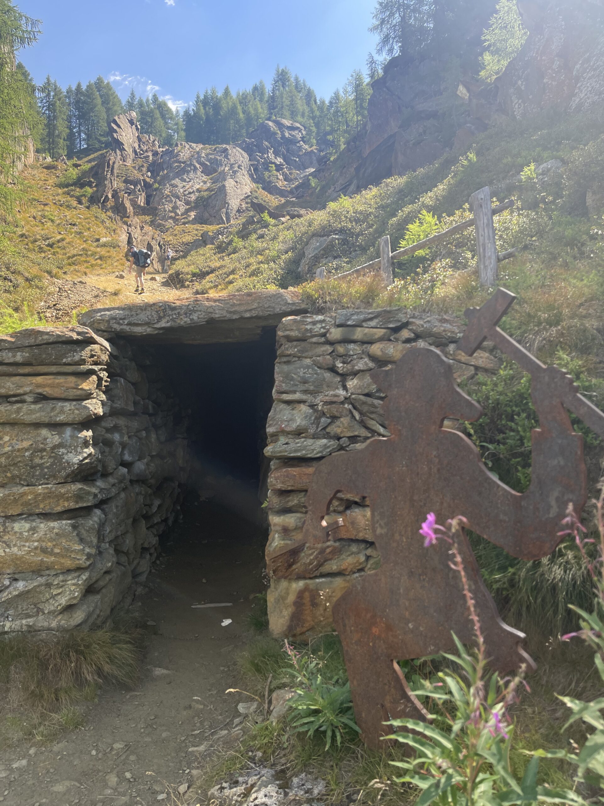 Sul sentiero delle antiche Miniere